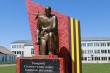 «Товарищ! Склони голову перед подвигом земляков, отдавших жизнь за свободу Родины в Великой Отечественной войне 1941-1945 годов».